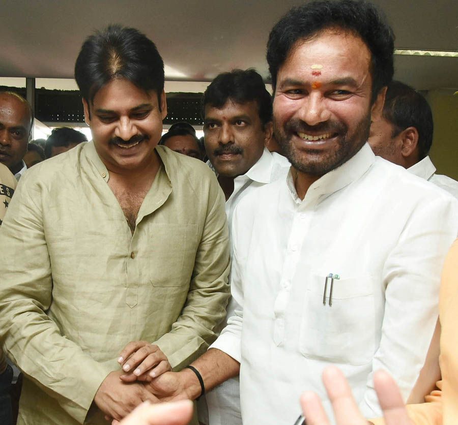 Bandaru Dattatreya daughter's Marriage Stills
