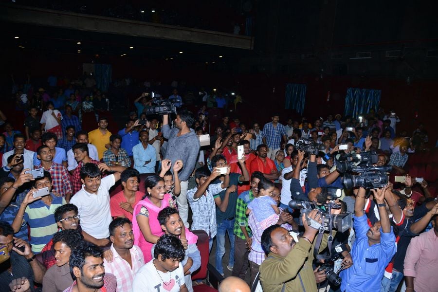 Ekkadaki Potav Chinnavada Team Success Tour at Vizag