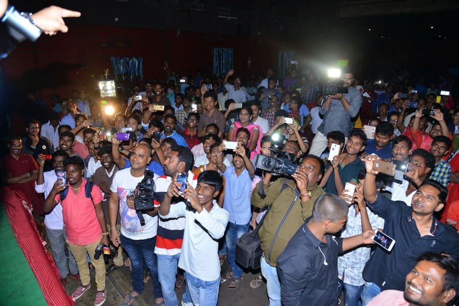 Ekkadaki Potav Chinnavada Team Success Tour at Vizag
