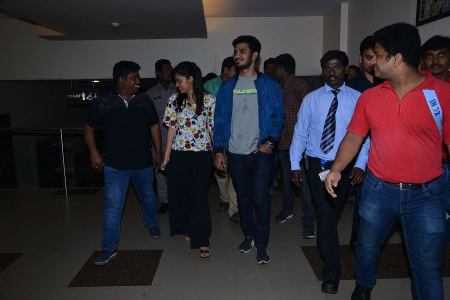Ekkadaki Potav Chinnavada Team Success Tour at Vizag