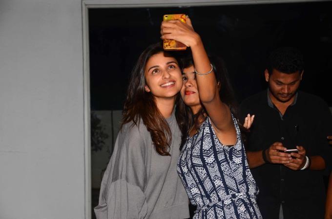 Fans Celebrates Parineeti Chopra Birthday Photos