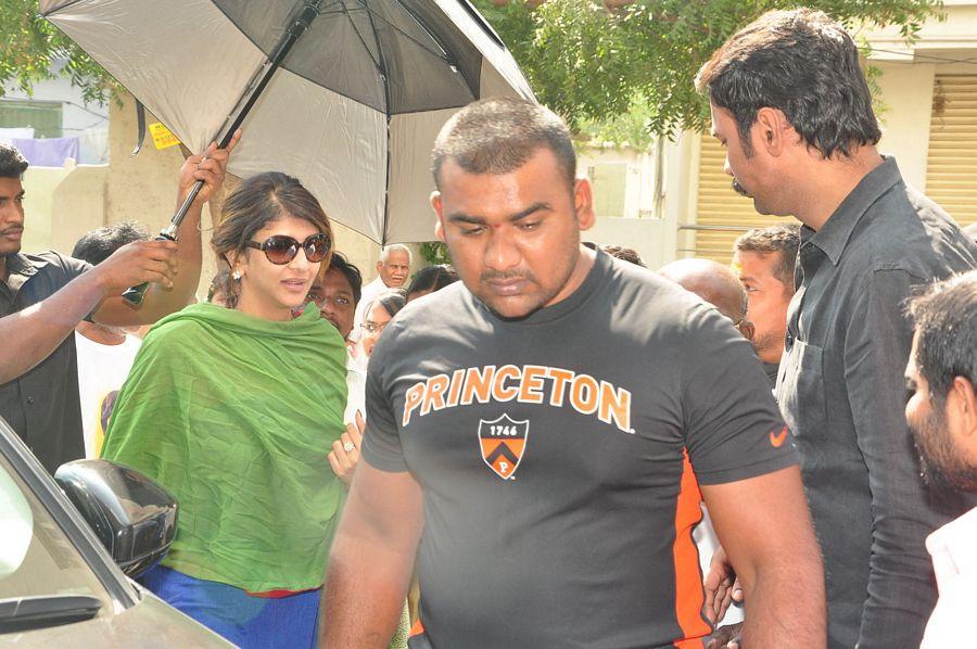 Laxmi Manchu & Suma Kanakala Stills at Jesus Old Age Home Launch