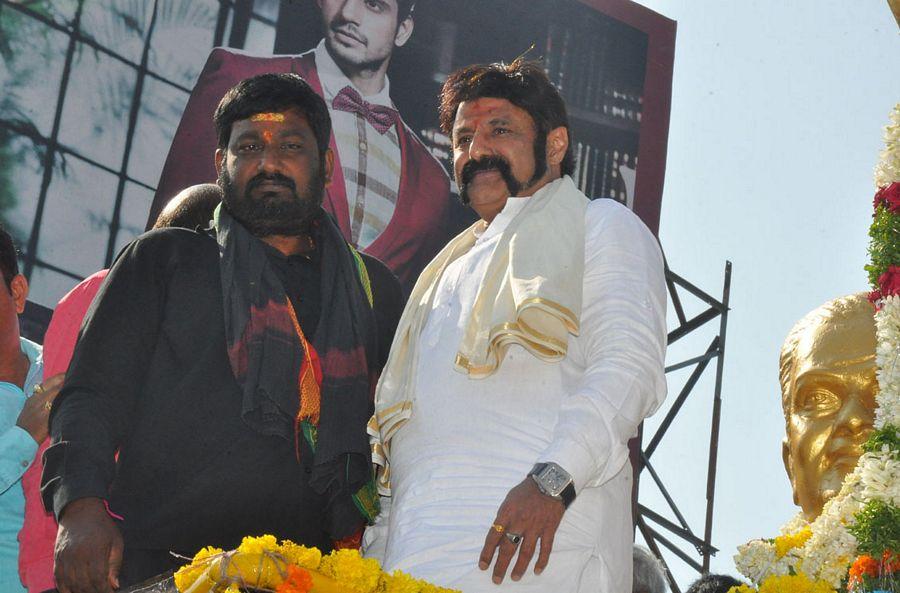 Nandamuri Balakrishna at NTR Statue Karimnagar Photos