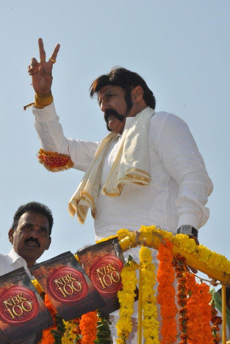 Nandamuri Balakrishna at NTR Statue Karimnagar Photos