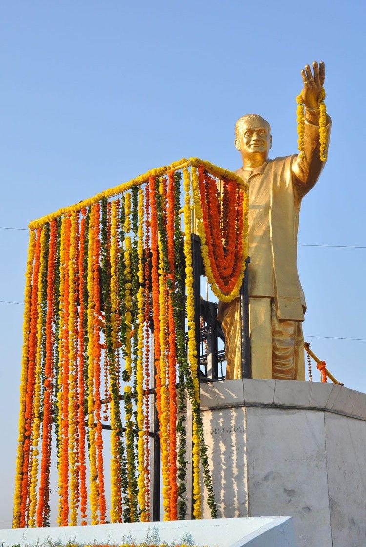 Nandamuri Balakrishna at NTR Statue Karimnagar Photos