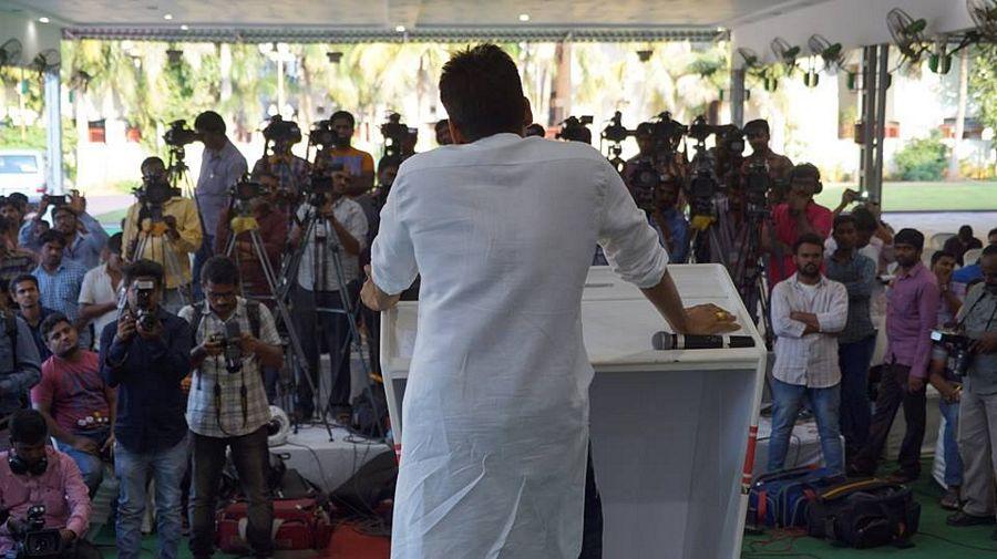 Pawan Kalyan Press Meet For Godavari Farmers Photos