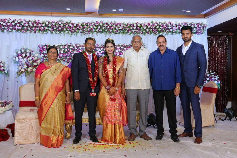 Producer Sakamuri Mallikarjuna Rao Daughter Marriage Reception Photos