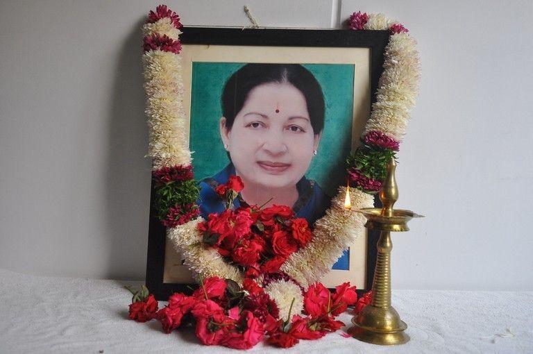 Rajendra Prasad Condolences to Jayalalithaa Photos