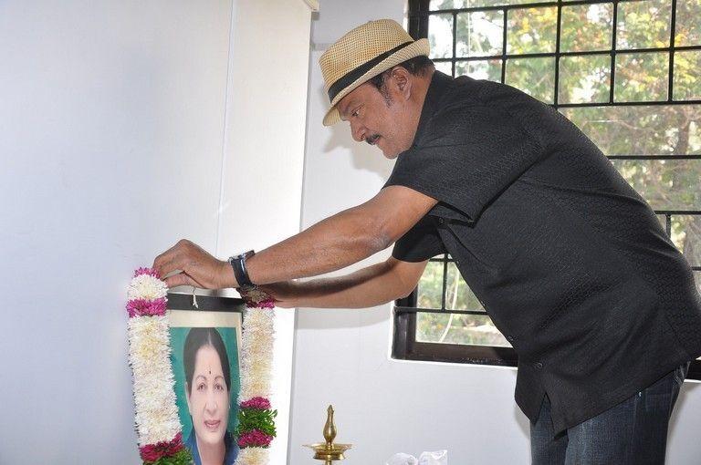 Rajendra Prasad Condolences to Jayalalithaa Photos