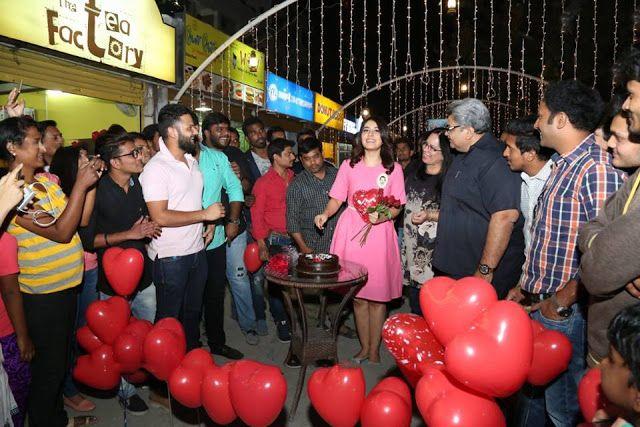 Rashi Khanna Birthday Celebrations 2016 Photos