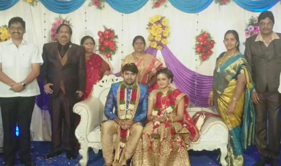 TV Actors Dinesh & Sudheera Ravipalli Wedding Photos