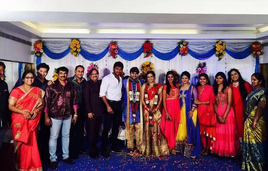 TV Actors Dinesh & Sudheera Ravipalli Wedding Photos