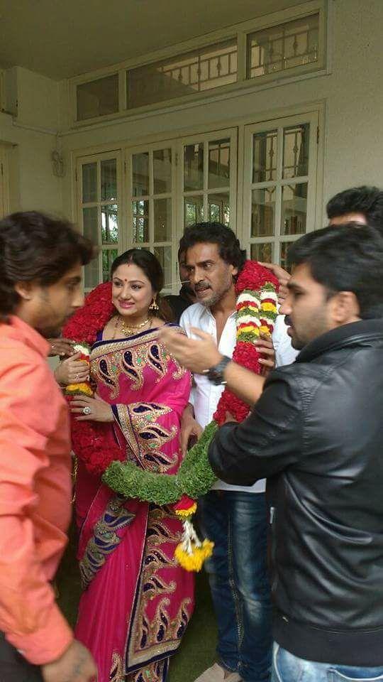 Upendra & Priyanka Celebrate Their Wedding Anniversary Photos