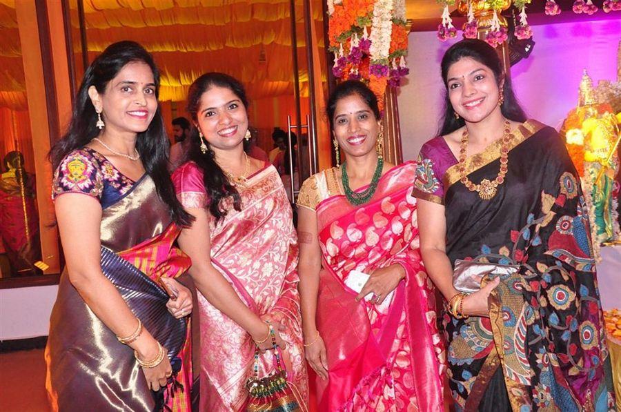 Vijay Karan & Aashna Wedding Photos