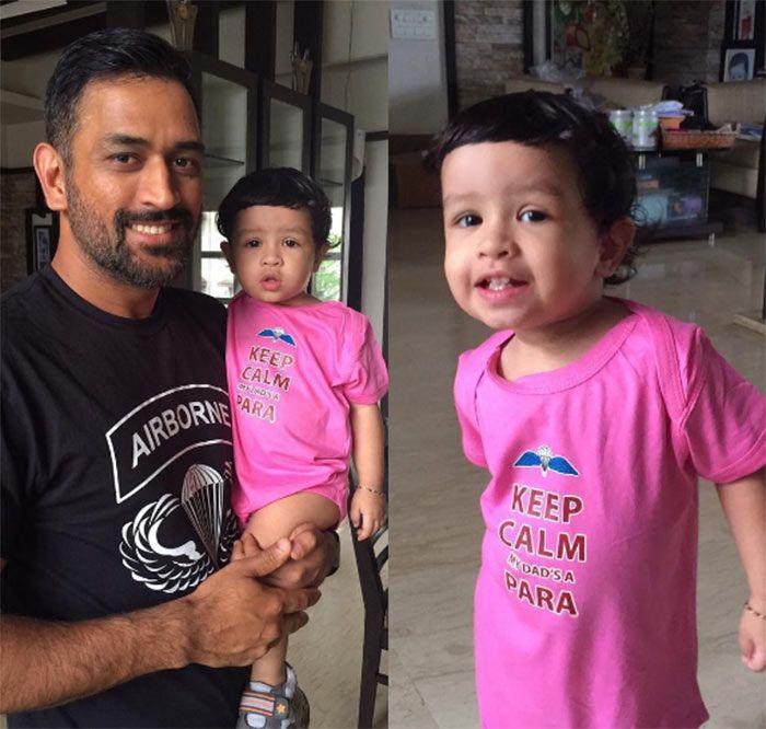 Adorable Pictures of Ziva with daddy Dhoni