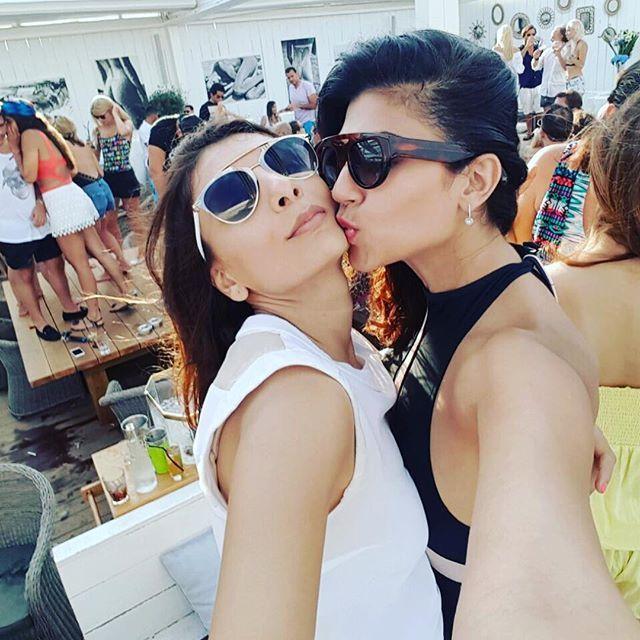 Archana Vijaya Latest Hot & UNseen Personal Leaked Photos