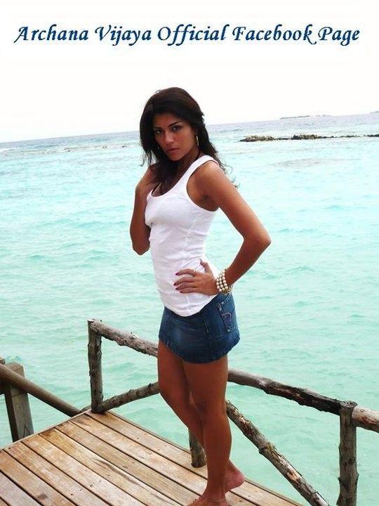 Archana Vijaya Latest Hot & UNseen Personal Leaked Photos