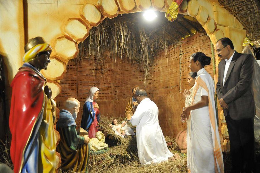 Christmas Celebrations in India 2016 Photos