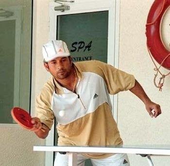 UNSEEN Private Photos of Sachin Tendulkar with Family