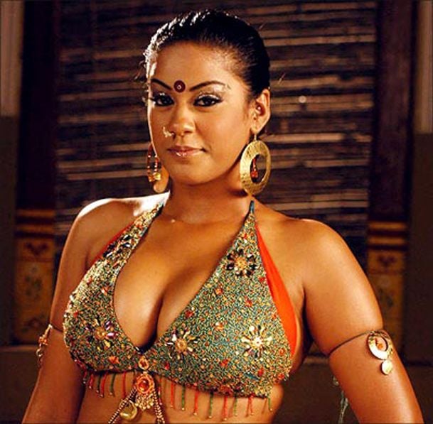 Actress Mumaith Khan Hot Sexy Pictures