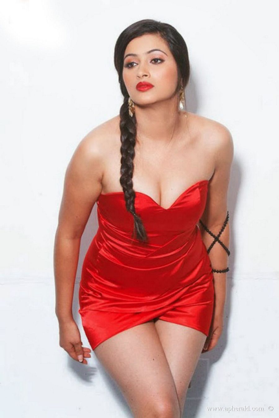 Actress Navneet Kaur Sexy Pictures