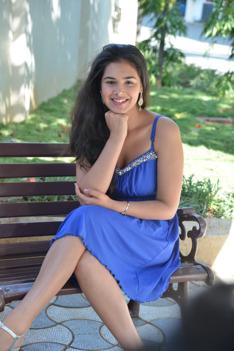 Actress Prasanna New Photos