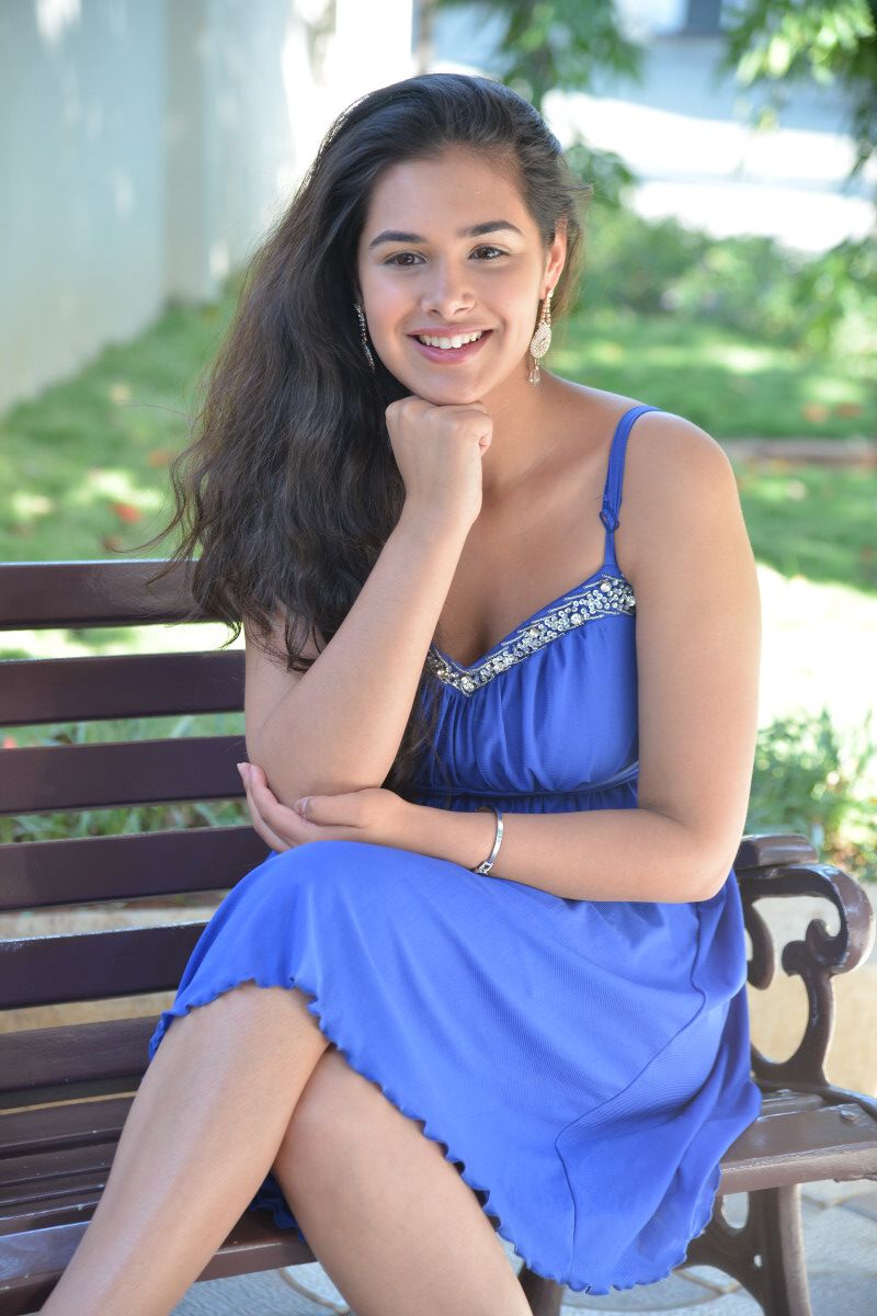 Actress Prasanna New Photos
