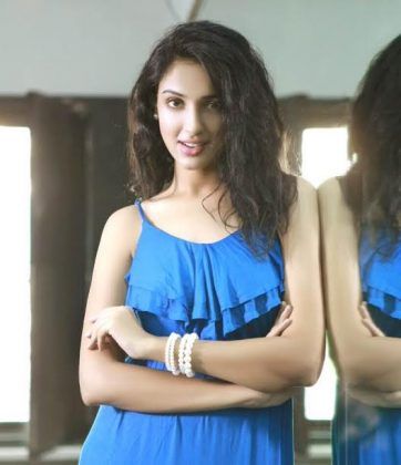 Actress Priyashri Hot Pics