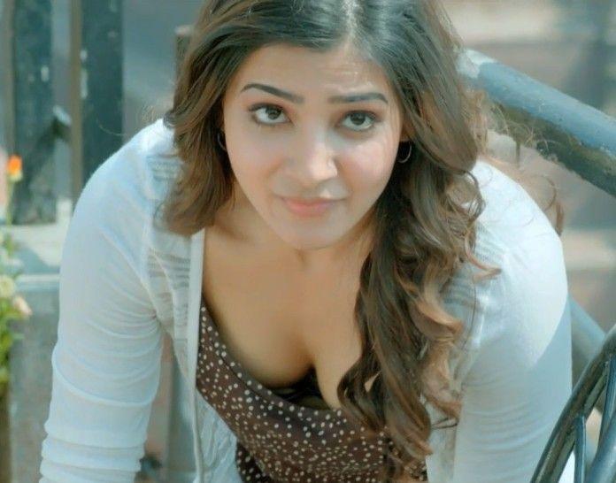 Actress Samantha Hot & Sexy Deep Cleavage Show Stills