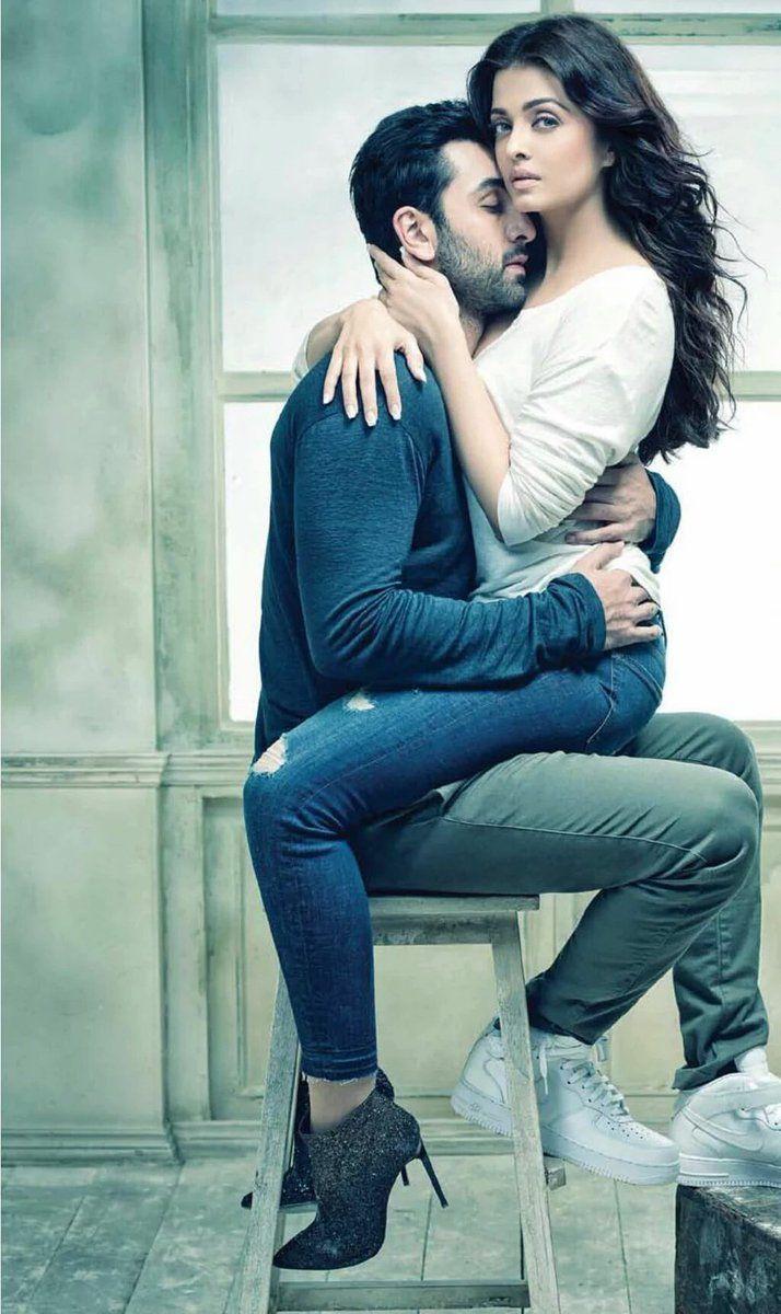 Aishwarya Rai & Ranbir Kapoor raise the temperature with this sizzling