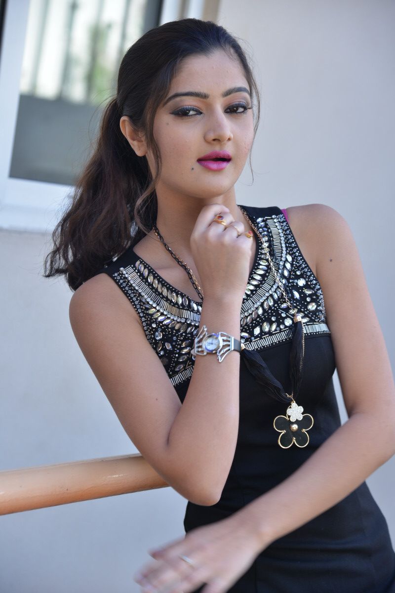 Atress Akshitha Latest Sizzling Photos
