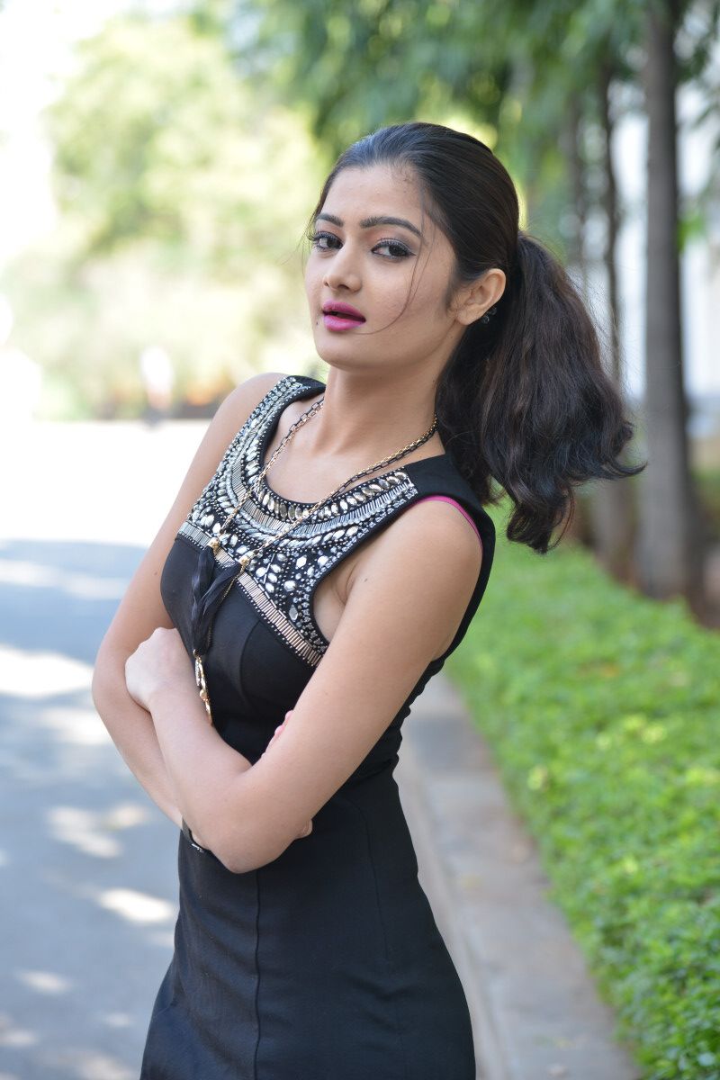 Atress Akshitha Latest Sizzling Photos