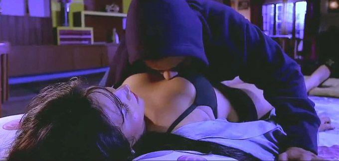 Bold acts Hot & Sexy Photos from Bollywood Movies