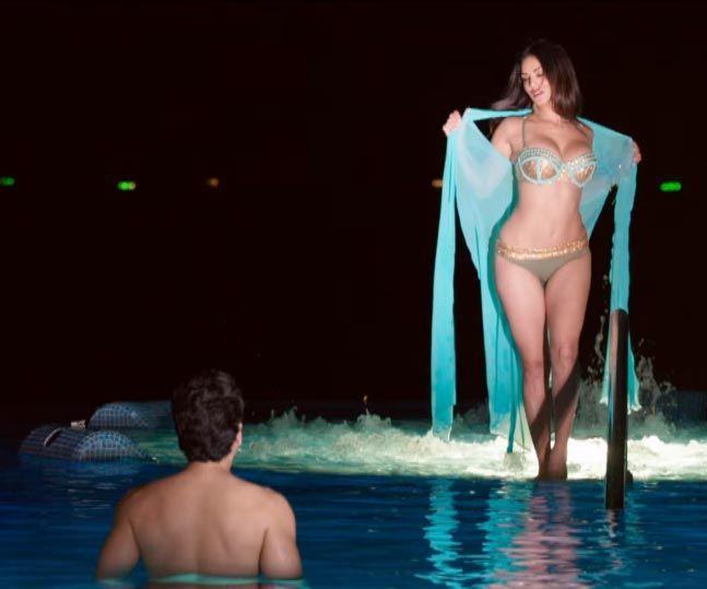 Bold acts Hot & Sexy Photos from Bollywood Movies