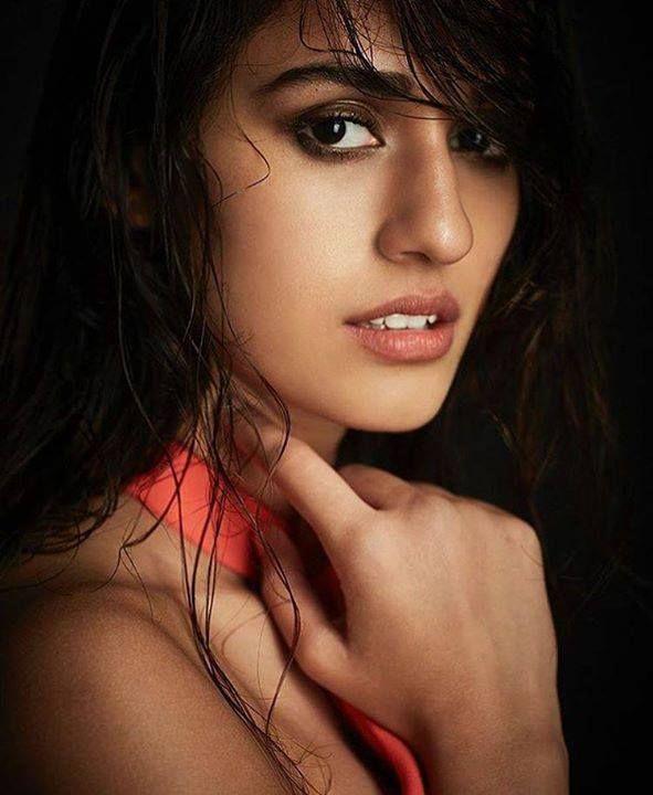 Disha Patani Hot & Sexy Bikini Latest Photos