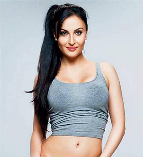 Elli Avram Latest Hot Photos