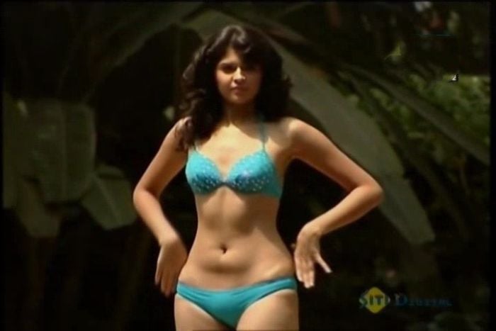 Indian Actress Hot Bikini Photo Pics