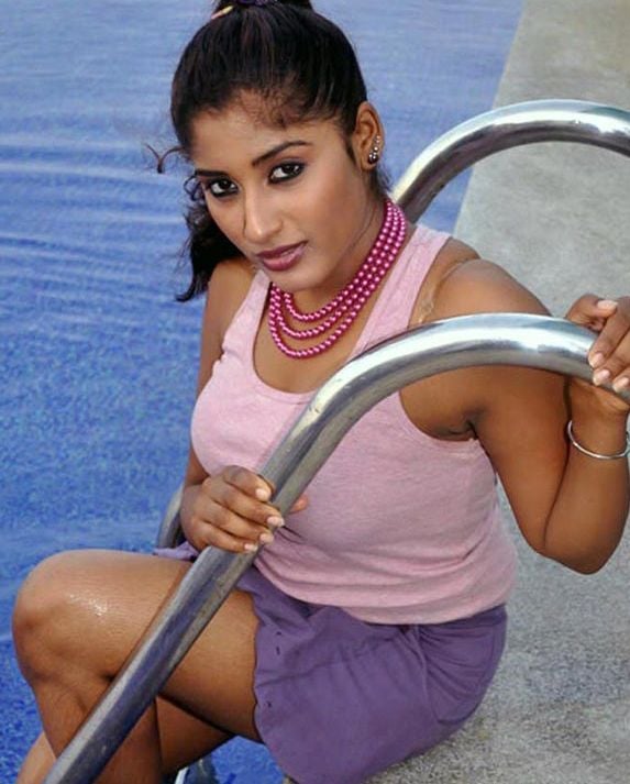 Mallu Actress Hot Sexy Unseen Photos