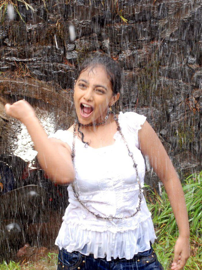 Nithya Menon Hot Wet Pictures