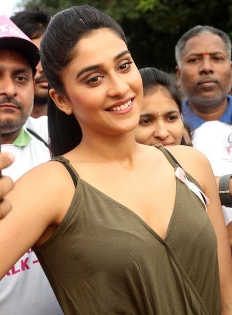 Regina Cassandra Hot Sexy Pics