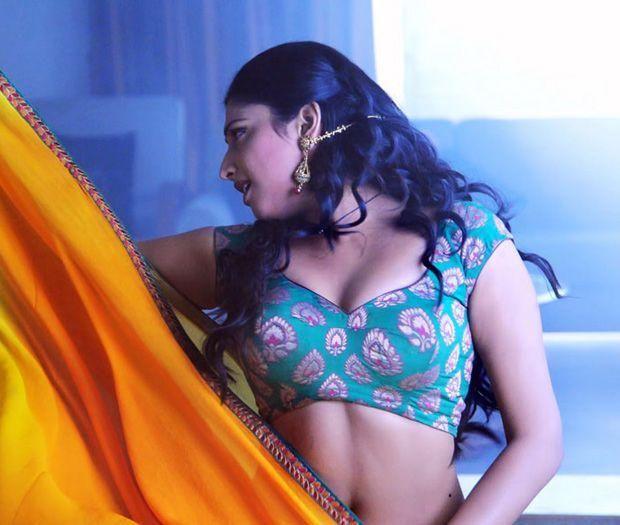 Sexy South Indian Actresses Beauties Show Photos