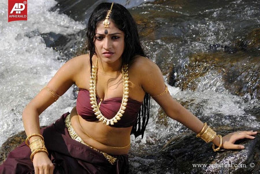 South Indian Actresses Navel Show