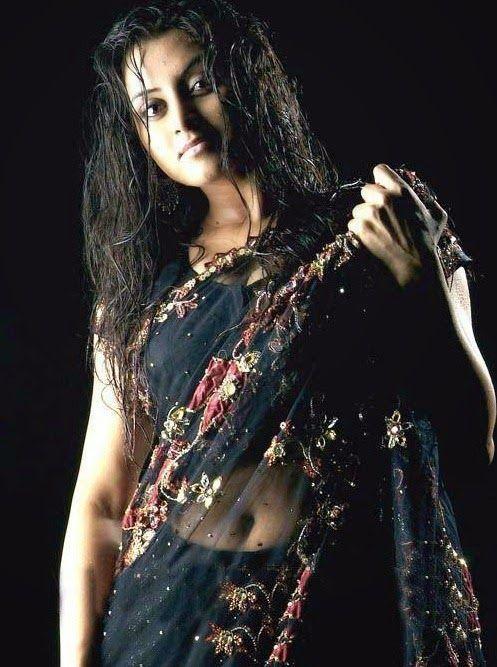 South Indian Masala Actress Cleavage & Navel Exposing Photos