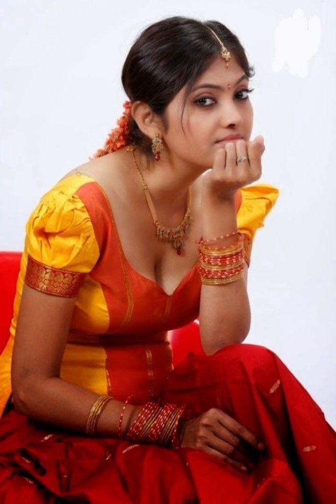 South Indian Masala Actress Cleavage & Navel Exposing Photos