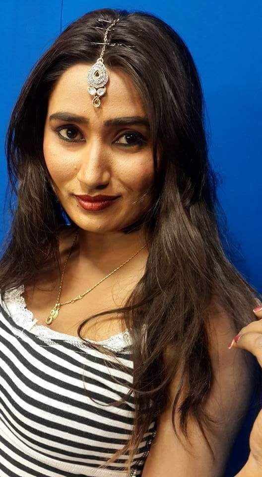 Swathi Naidu Hot Movie Collection UNseen Photos