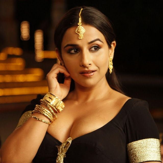 Vidya Balan Hot and Spicy Photos