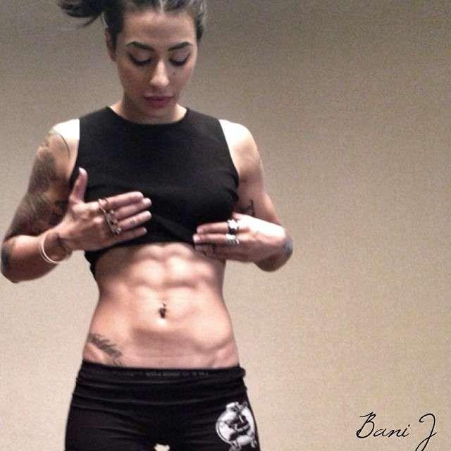 Vj Bani HOT Gym Bodybuilding Workout in public