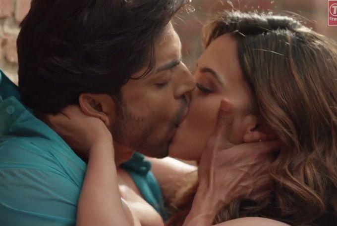 Wajah Tum Ho Movie Hot & Sexy Stills