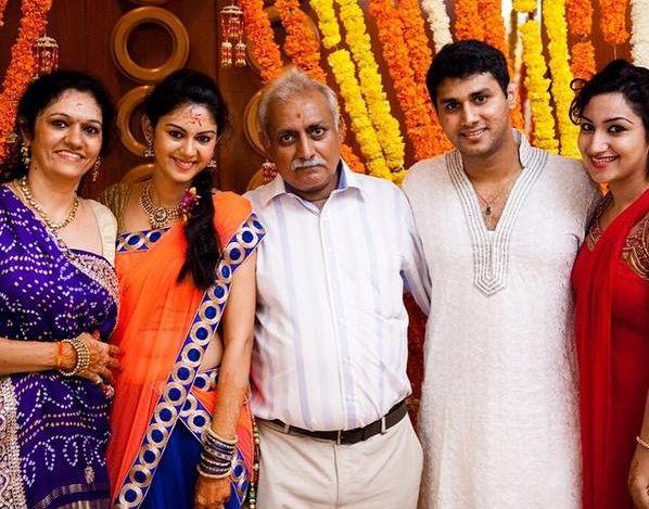 Actress Kamna Jethmalani with Family Never Seen Photos