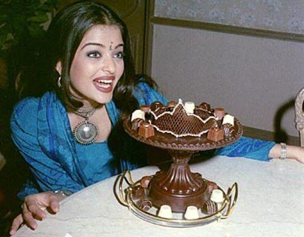 Aishwarya Rai Rare & UNseened Photos